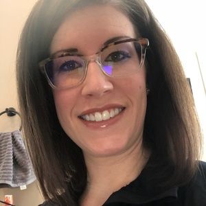 Meet your Posher, Julie